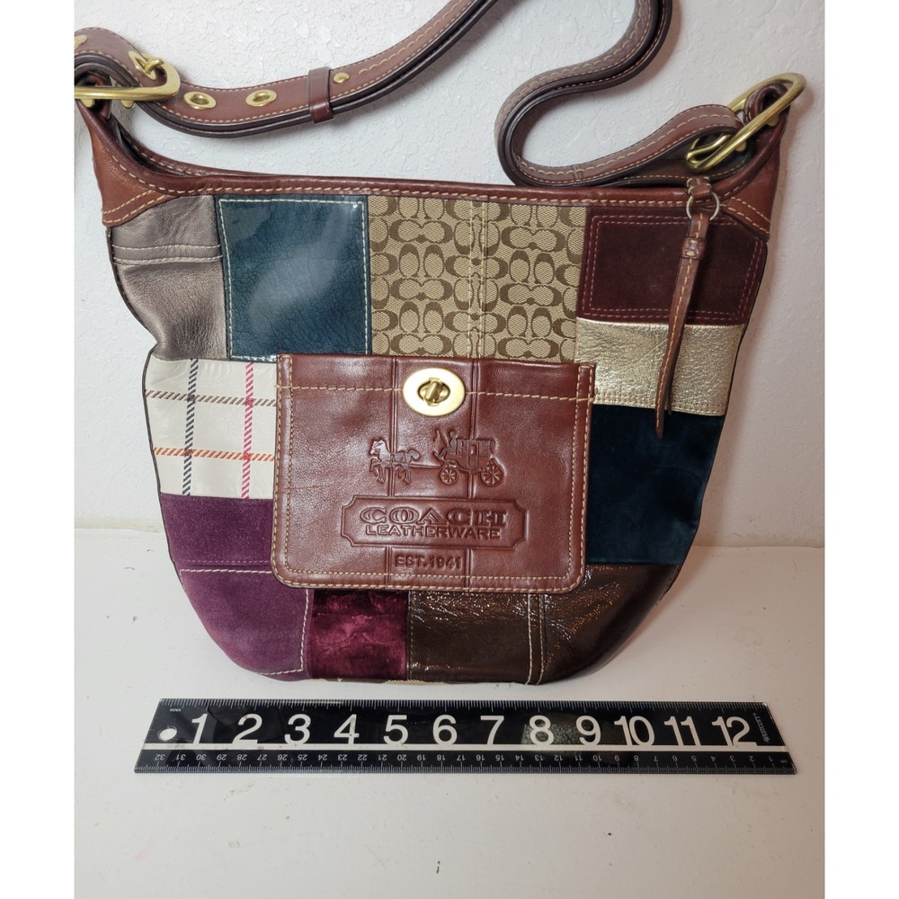 Vtg Coach Bleecker Legacy Patchwork Shoulder Bag Purse Hobo Boho - Read - Picture 7 of 17
